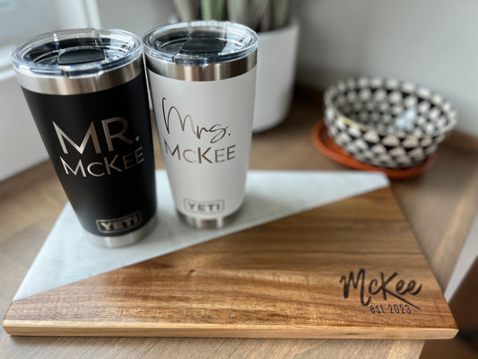 Wedding Set - Bride and Groom Yeti Set and Marble and Wood Board, Bride Tumbler, Wedding Gift Personalized, Bride Gift, Mrs Mug, Mrs Tumbler, Laser Engraved Tumbler, Gift for Couples